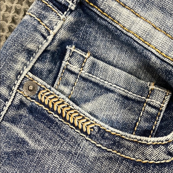 Mudd Blue Jean Shorts Frayed Hem Casual - Picture 4 of 5